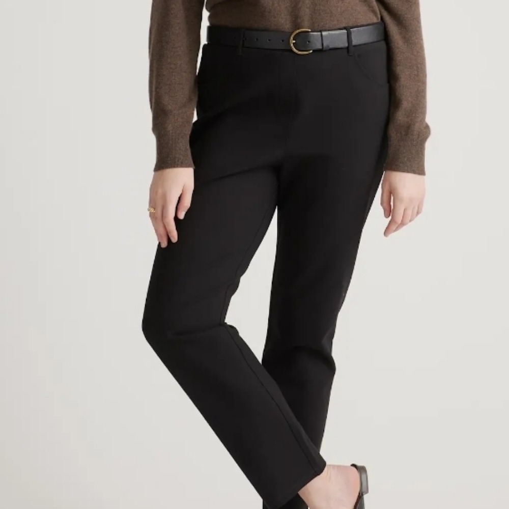 Quince Ultra-Stretch Ponte Straight Leg 4-Pocket Pants, Size M in Black